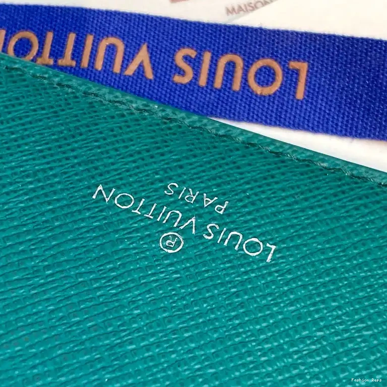 Fashion Reps Bags 2411YA0071 LV 0511